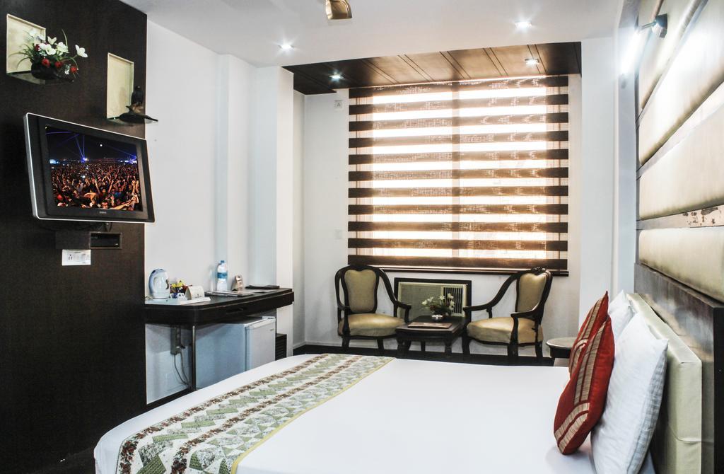 Hotel Arpit Palace Delhi  Eksteriør billede
